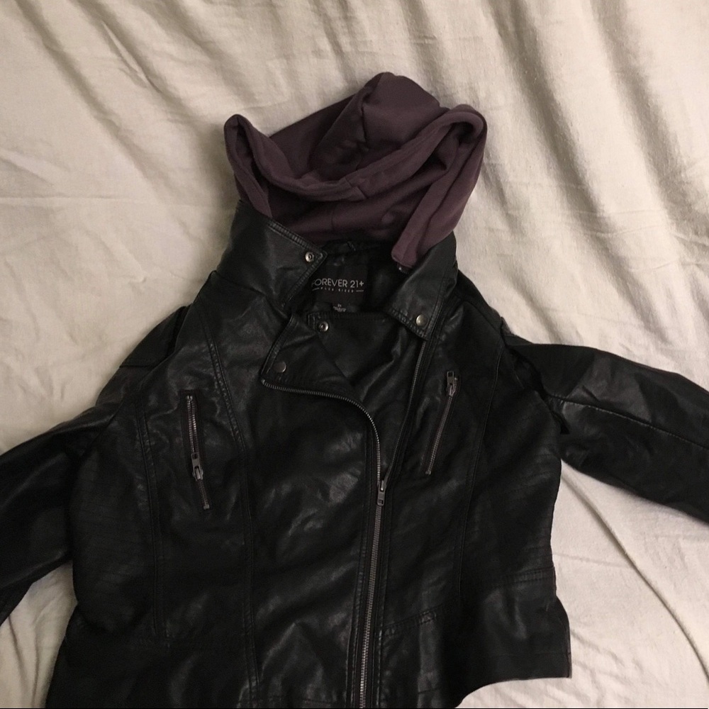 Plus size jacket - Picture 2 of 2